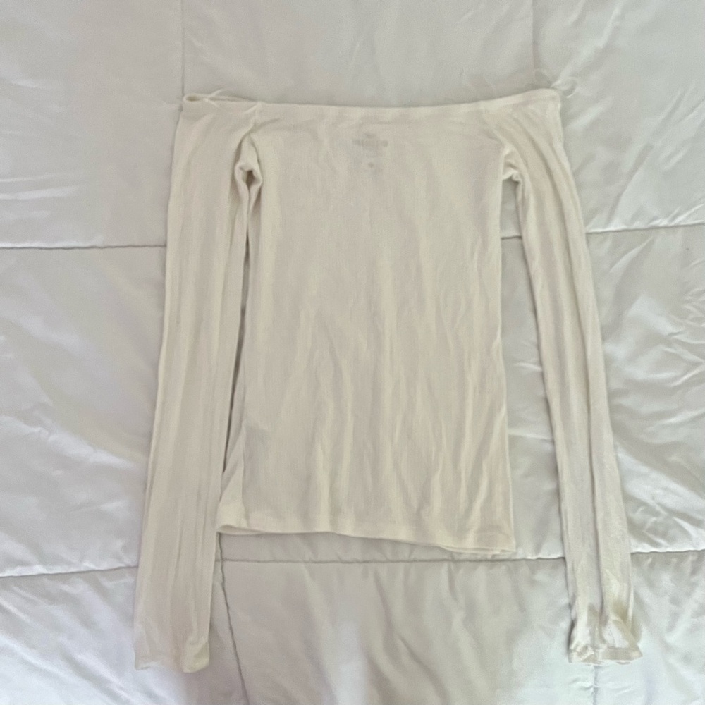 Hollister Off the Shoulder Long Sleeve Top